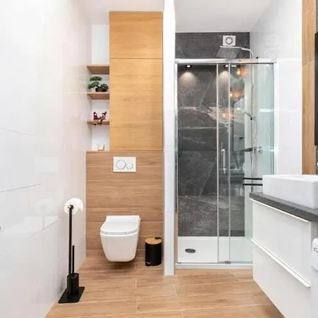 With Swimming Pool, Terrace, Apartamento *